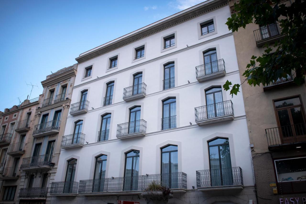Nc Apartments Rambla 32 Figueres  Eksteriør billede