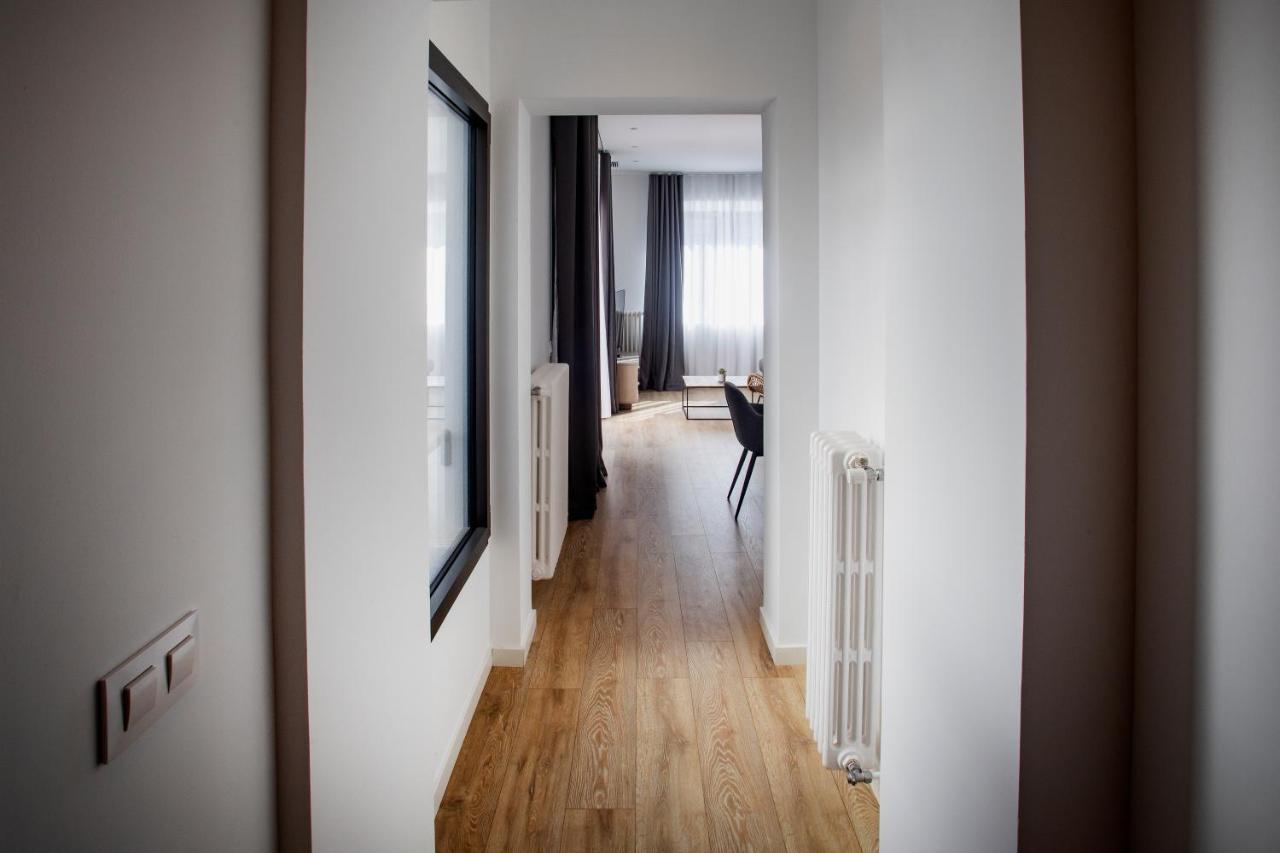 Nc Apartments Rambla 32 Figueres  Eksteriør billede